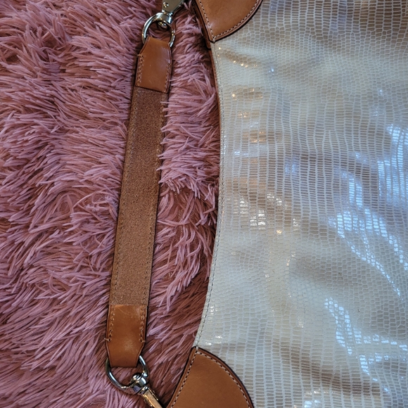 Dooney & Bourke Handbag - Picture 6 of 7
